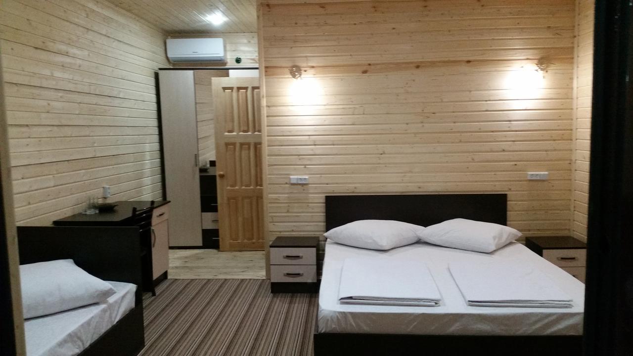 Guest House Ahan Gagry Eksteriør bilde