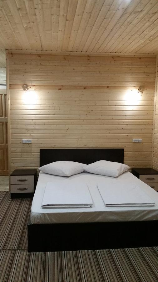 Guest House Ahan Gagry Eksteriør bilde